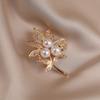 Pearl Leaf Rhinestone Brooch High-end Light Luxury Coat Pin Sweater Accessory Brooch