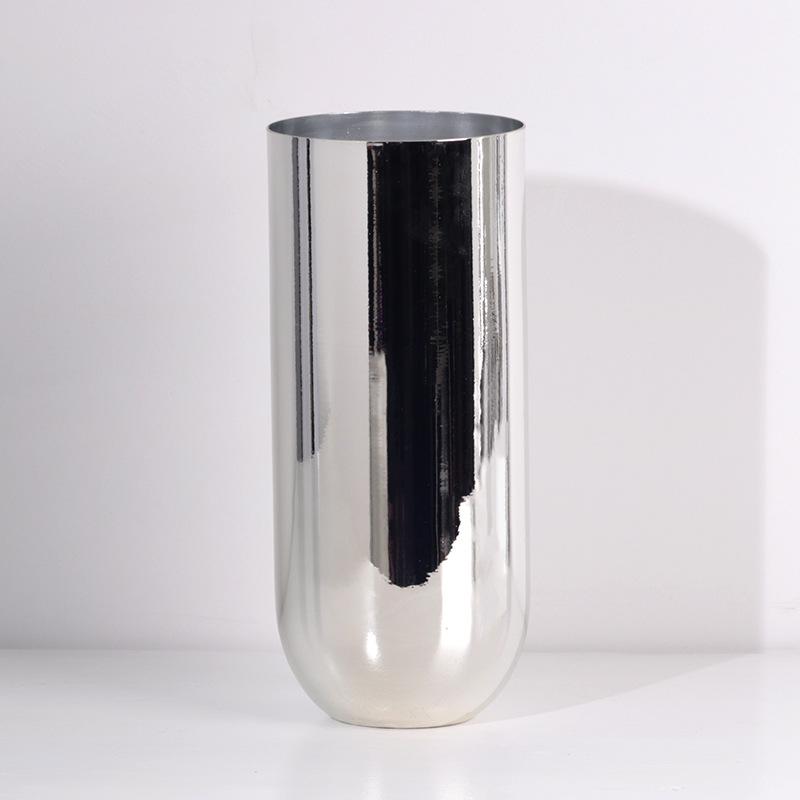 Простая современная геометрическая металлическая ваза для гостиной, высококачественный художественный дизайн, цветочный контейнер, модель комнаты, мягкие украшения, украшения