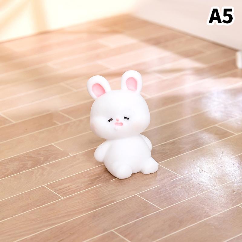 Kawaii Piggy And Chick Decor Sculps Mini Decorations Micro Landscape Decorations Car Decor Resin Figures Office Desk Accessories