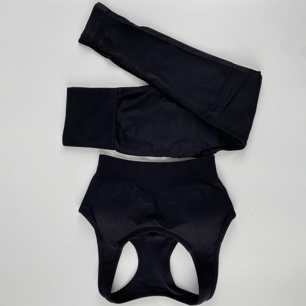 Seamless Knitted Slim Hip Lifting Sweat Wicking Sports Bodysuit Back Fitness Bra Yoga Suit For Women Solid Color Set