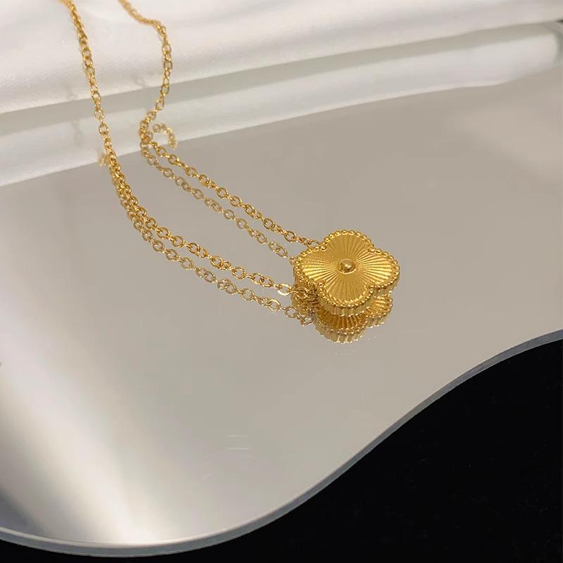 Комплект из ожерелья, браслета и серег из титановой стали с лазерной гравировкой в виде четырехлистного клевера из 18-каратного золота для женщин