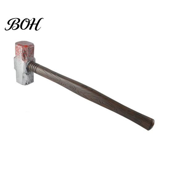 Detailed Costume Hammer Plastic Fake Prop, Lightweight Sledge for Halloween Stage Performance Prop Accessory, Spooky Faux Blood Weapon Cosplay, Scary