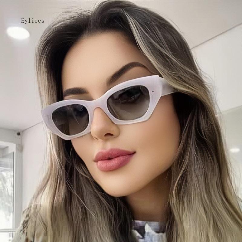 Винтажные маленькие солнцезащитные очки «Кошачий глаз» с заклепками для женщин, модные, роскошные, дизайнерские, полигональные, «Кошачий глаз», УФ400