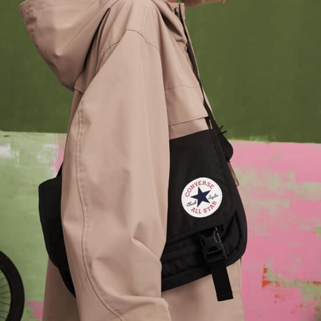 Converse Полиэстерная Сумка-почтальон, Сумка через плечо, Crossbody Сумка Обычная Унисекс Черный 10026011-A01