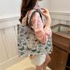 2024 Spring New Simple and Fashionable Large-capacity Tote Bag Shoulder Large Bag Women's Simple Fashion Trend Handbag