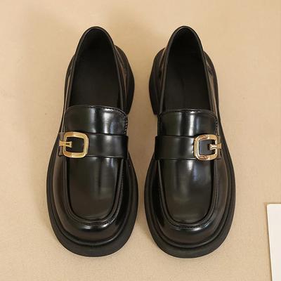 2024 Женские туфли на широком каблуке Модные туфли с металлической пряжкой Повседневная обувь без застежек Британские кожаные туфли на платформе Каблуки в стиле преппи Лоферы