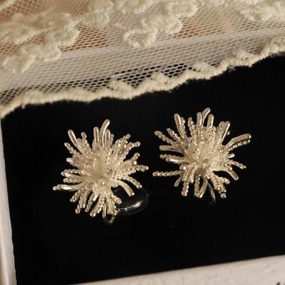 Серьги-пусеты «Одуванчик-фейерверк»: Женские роскошные винтажные серьги с преувеличенным дизайном