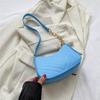 Retro Small Shoulder Bag 2023 Autumn Fashion Women Crossbody Bag Street Style Minimalist Handbag