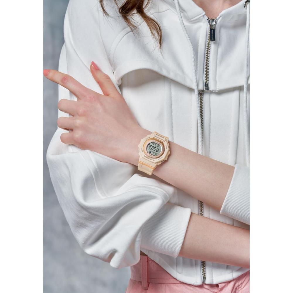 [Casio] Часы G-Shock оснащены Bluetooth и изготовлены из биопластика GMD-B300-4JF женские розовые