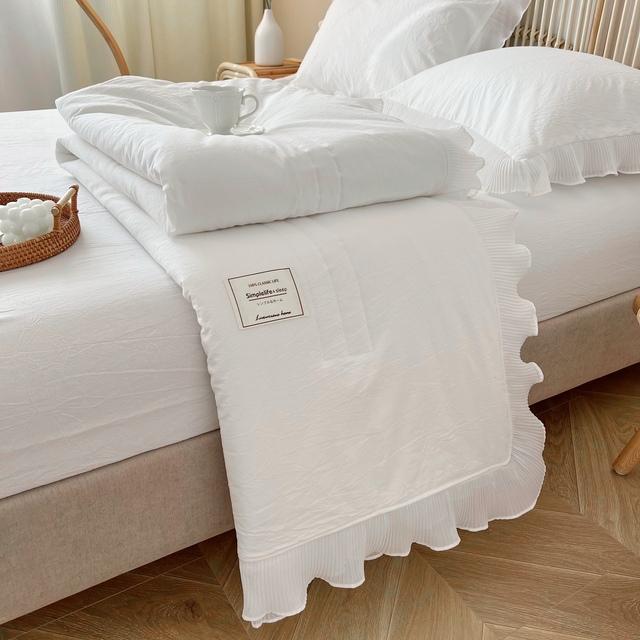 Summer Solid Thin Quilt Washable Pink Skirt Summer Bedspreads For Double Bed Comforter Microfiber Lightweight Blanket