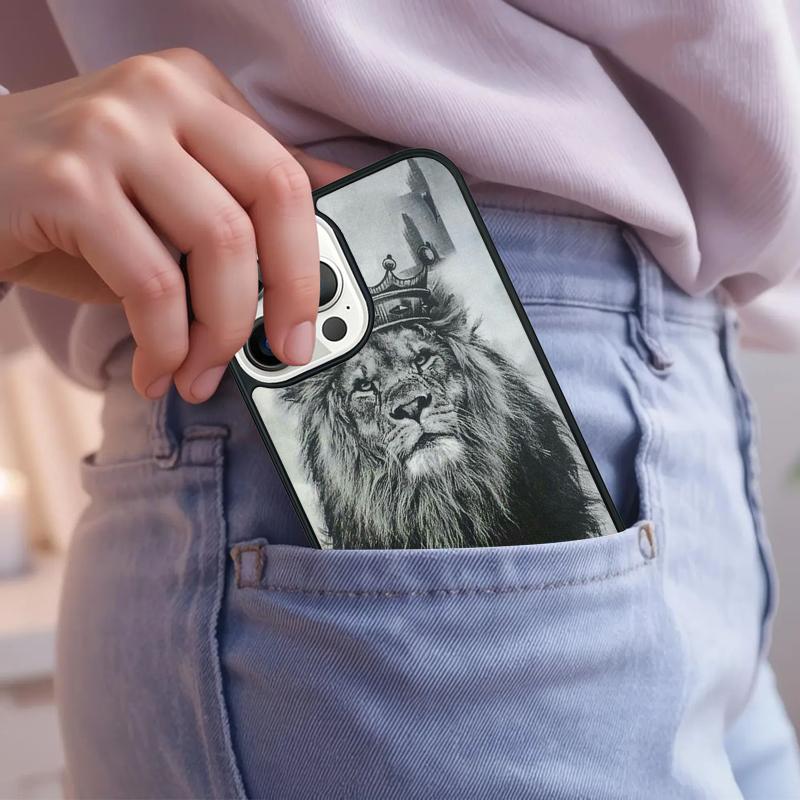 King of jungle Lion Phone Case For iPhone 17 Air 15 16e 14 13 Pro Max Coque 12 11 Pro Max PLUS cover