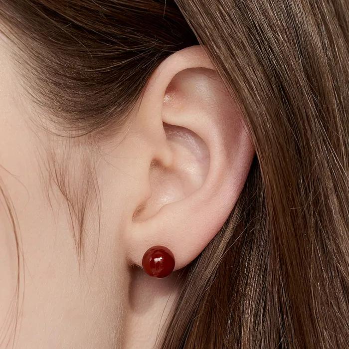 [Носят Чон Юми, Чон Ухи, Джихё из TWICE][sv925] серьга с красным ониксом (3мм/8мм)