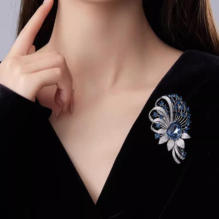 Retro Beautiful Also Flower Brooch High-End Women'S Exquisite Fashion Crystal Brooch Niche Design Pin With Jewelry