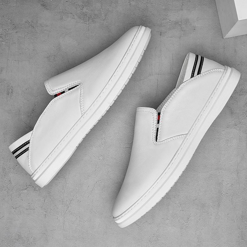 Lightweight Summer Men Casual Shoes Genuine Leather Male Luxury White Sneakers Brand Slip-on Men Loafers Breathable Men's Shoes