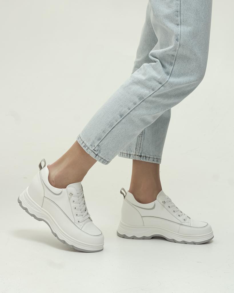 Кроссовки Prima d'Arte 23010 36 белые кожа