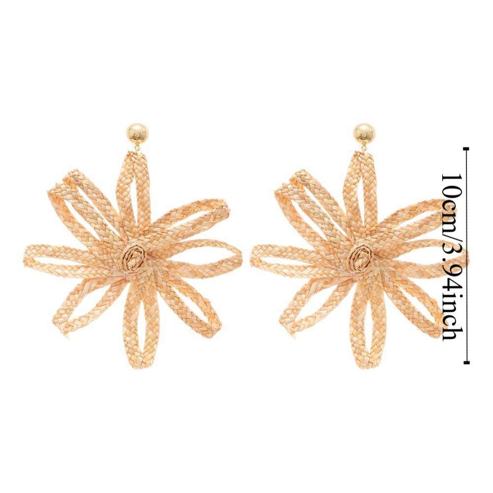 Zinc Zinc Alloy Straw Woven Earrings Elegant Hollow Floral Earrings Exaggerated Flower Ear Studs Vacation
