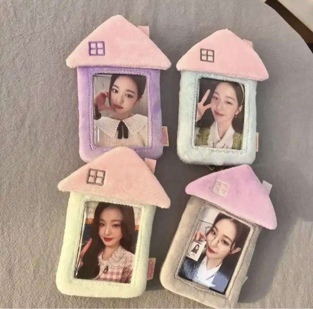 [USED] Korean goods, trading card case, idol, KPOP, anime, keychain, house