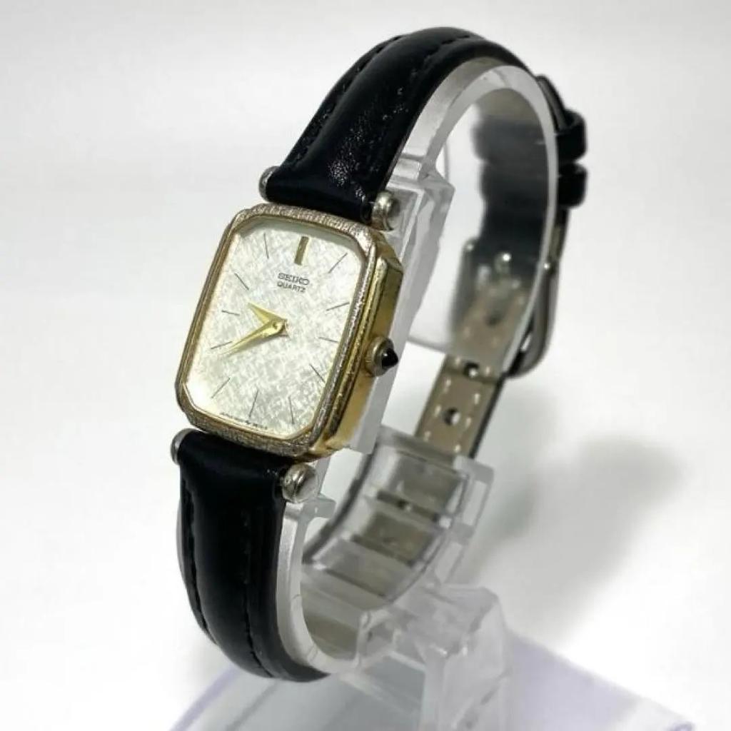 SEIKO Рабочие кварцевые квадратные часы с новой батарейкой S000626,. дамский
