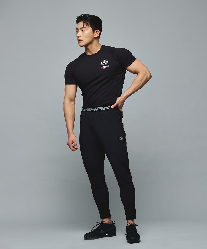 Футболка Mihag Ivy League Muscle Pro (черный)