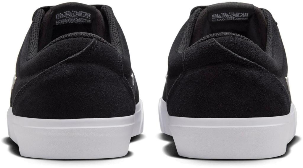 Кроссовки Nike Charge Suede Sneaker 001 черный-белый-черный