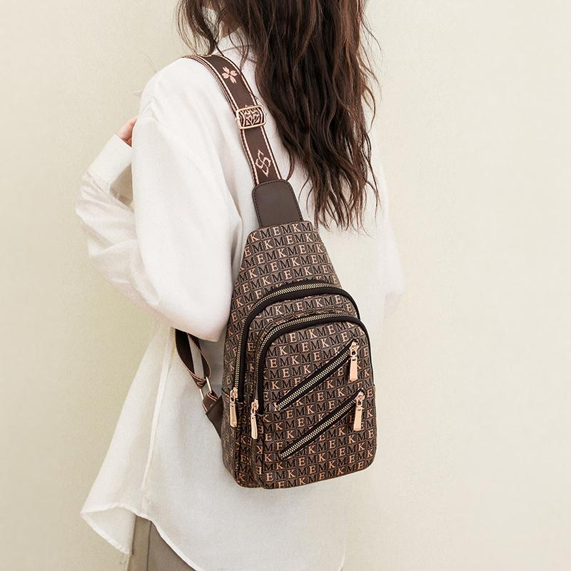 Нагрудная сумка Женская сумка через плечо Дорожная сумка на одно плечо из мягкой кожи