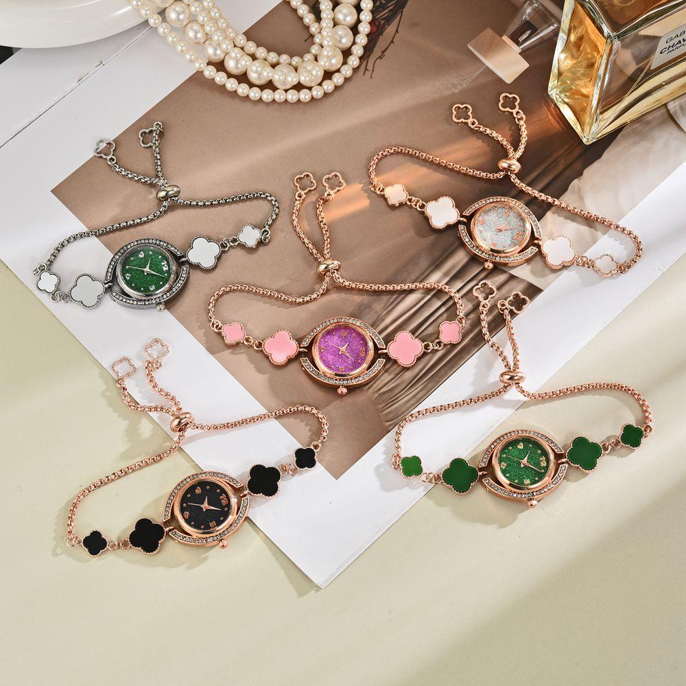 Temperament Diamond Plated Decoration Four Leaf Clover Lazy Pulling Bracelet Watch