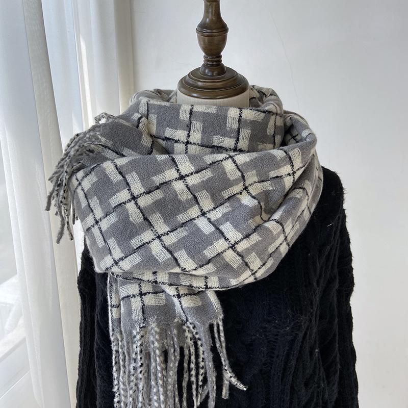 Клетчатый шарф женский осенне-зимний новый высококачественный длинный стиль студенческая парная шаль теплый и толстый шарф с кисточками