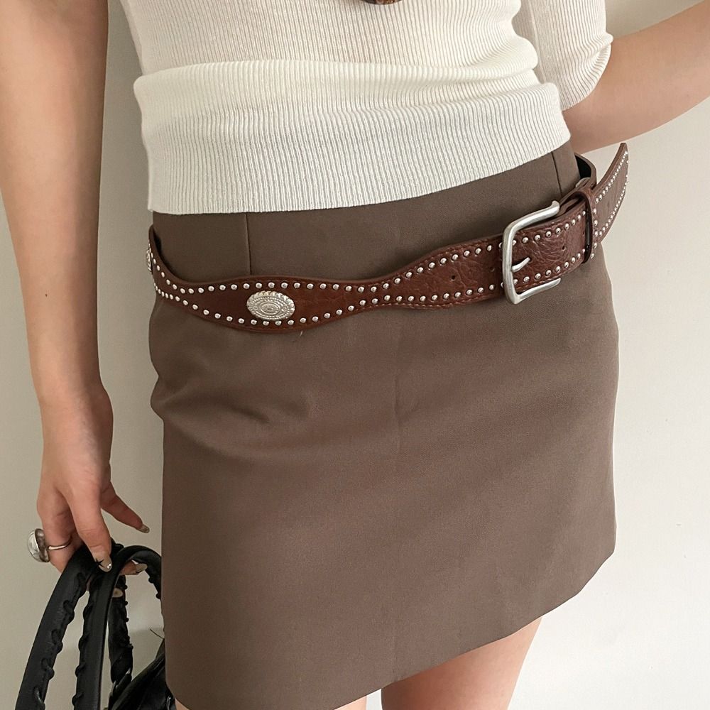 Vintage Women Rivet Belt Maillard Punk Style Belt Fashion Wide Leather Waistband Men