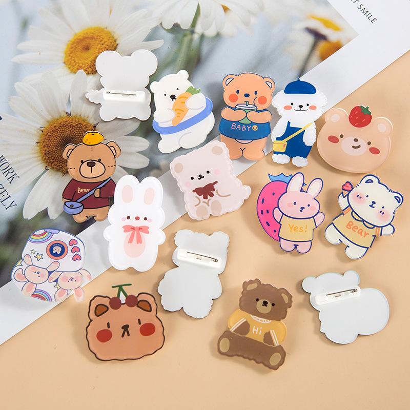 10/20/30/40/50Pcs Acrylic Animal Cartoon Badges Pins Diversity Random Badges Personalized Trendy Pins For Backpacks Clothes Bag