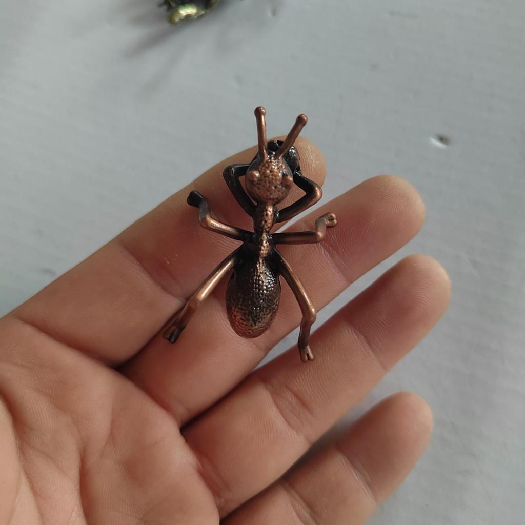 Brass Insect Tea Pet Ornaments: Mantis, Bee, Cricket, Ant, Cockroach, Beetle