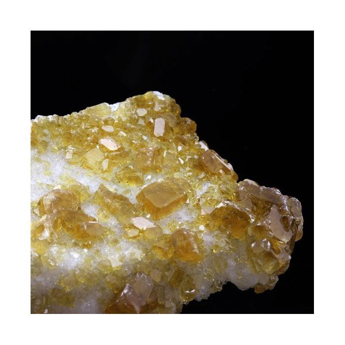 Pierres et Minéraux. Baryte. 1356.0 ct. Xiefang Mine, Ganzhou, Chine.