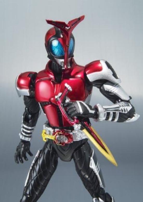 TAMASHII NATIONS Камен Райдер Кабуто SHFiguarts