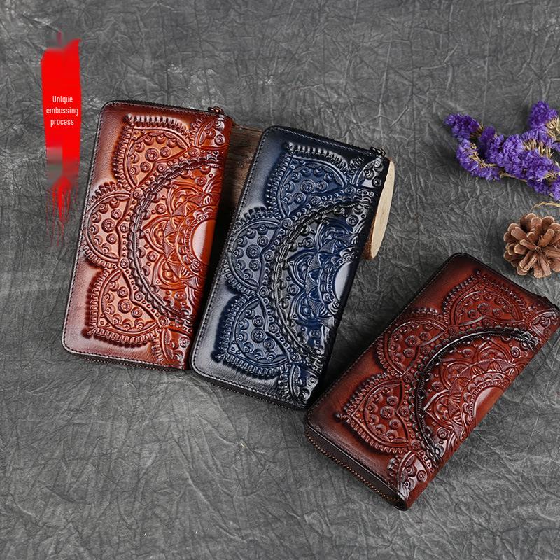 Women's Embossed Genuine Leather Zipper Clutch - Retro Ethnic Style Wallet