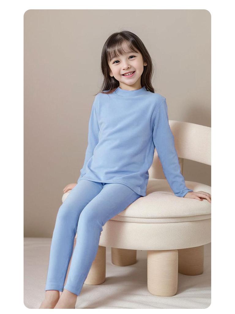 Комплекты детского термобелья: Флисовый зимний комбинезон из двух частей с высоким воротником для детей среднего и крупного возраста.