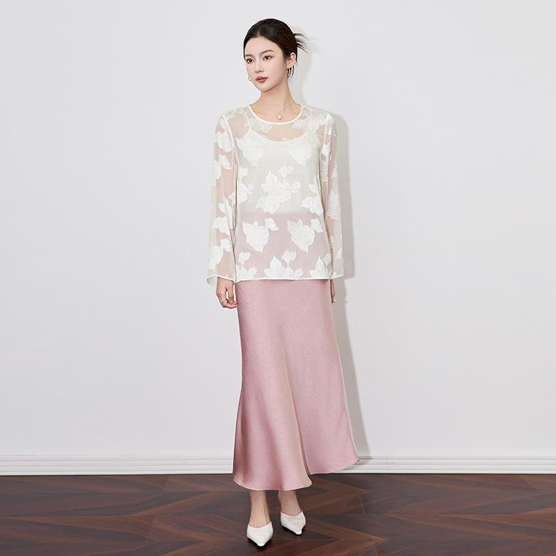 Elegant Georgette Cut-Out Long Sleeve Top - New Chinese Round Neck Style (2501209)