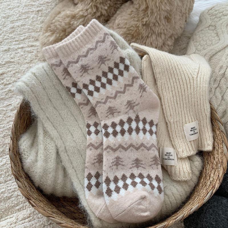 Зимой, теплые утолщенные носки, шерстяные носки до середины икры, носки с ворсом в виде елки, женские носки