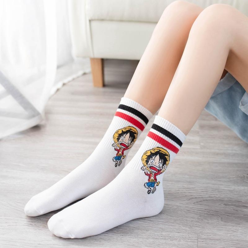 Новинка аниме One Piece: милые и очаровательные носки с изображением Луффи и Чоппера, хлопковые носки-слипы для осеннего сезона, аксессуар для мужчин и женщин.