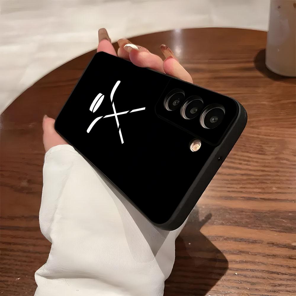 Чехол для телефона с рисунком хоккейной площадки и шайбы для Samsung S26 S25 S24 FE S23 S22 S21 Plus S20 Ultra Note20Ultra Черный Мягкий