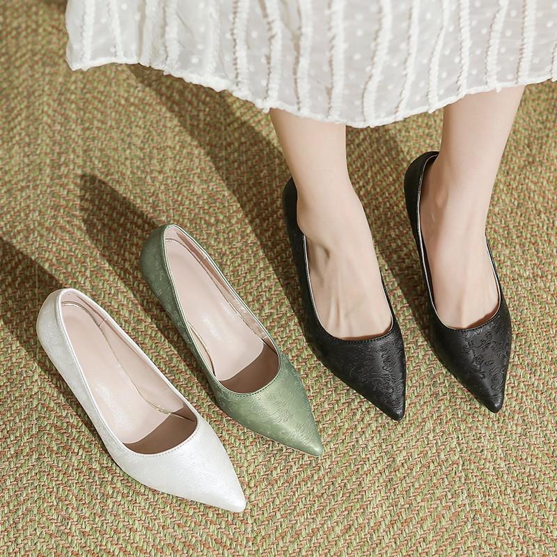Fashion 2024 Summer Simple Chinese Style Stiletto Women's Slip-On High Heels Fashion Pointed Toe Party Prom Pumps Large Size Heels Women