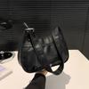 New Trendy Wide Shoulder Strap Messenger Bag Crescent Bucket Saddle Bag Niche Design Versatile Women's Bag