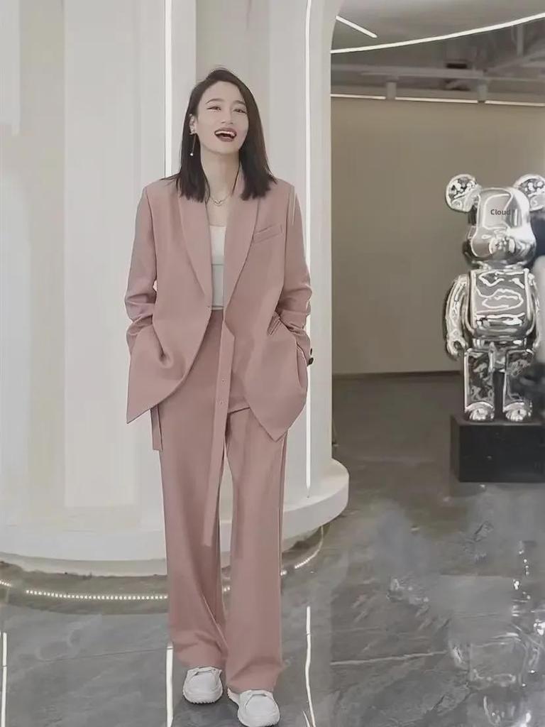 2024 Весна/Осень Большой размер Стиль невестки Свободные брюки широкого кроя Костюм-двойка для женщин