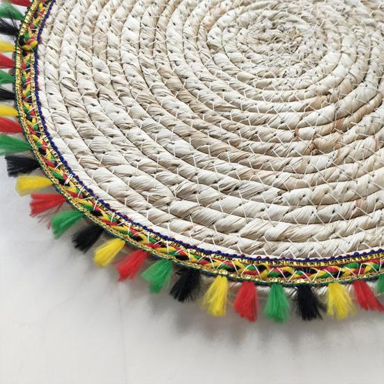 Corn Husk Placemat Heat Resistant Woven Table Mat Non-Slip and Colorful Tassels
