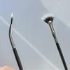 2Pcs Fan Shape Mascara Brush Lash Wand Brush for Natural Lifting Effects & Enhance Lower Lashes Synthetic Fiber Eyelash Brush for No Smearing Clumping