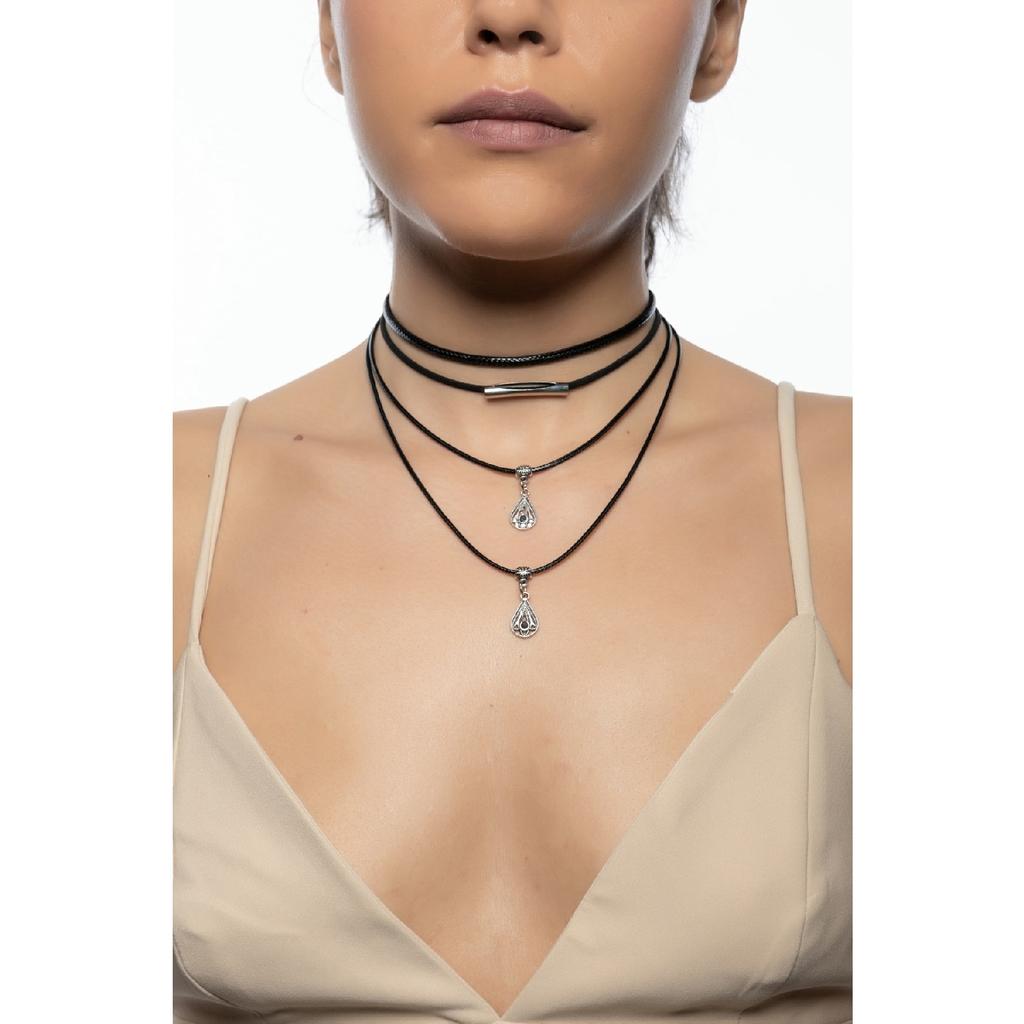 Кожаное колье