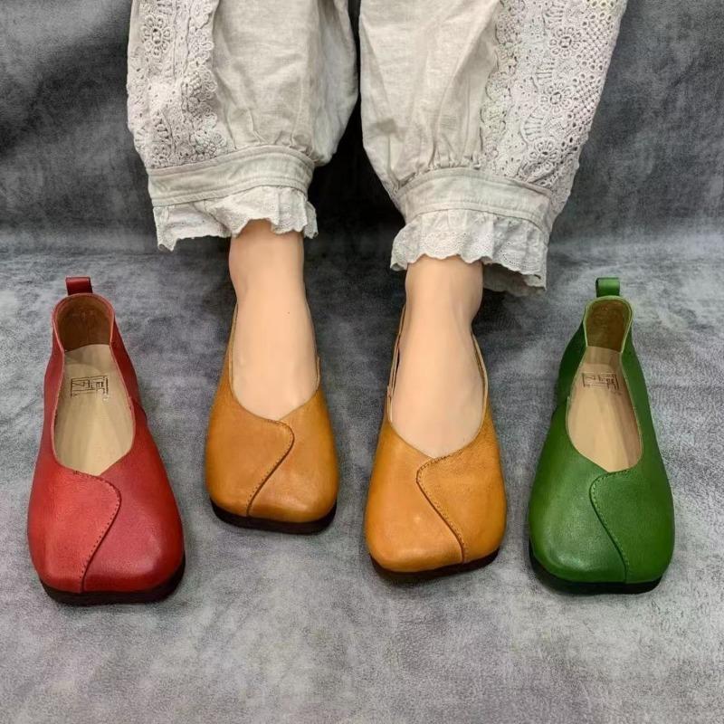 Кожаные туфли на плоской подошве женские лоферы с квадратным носком повседневная обувь 2025 года трендовые мягкие удобные зимние дизайнерские женские туфли