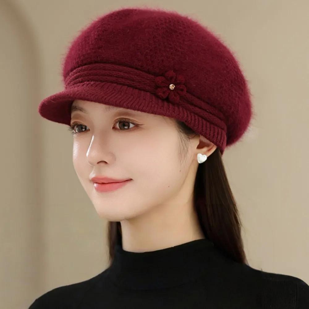 Women Fashion Winter Warm Hat Flower Design Plush Fur Lined Warm Hats For Women Casual Rabbit Fur Blend Outdoor Knitted Cap