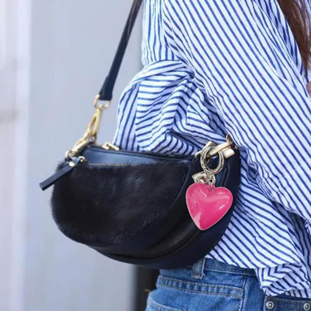 Stylish Keychain with Large Heart Pendant Dainty Heart Keyring Stylish Key Chain Delicate Decoration for Keys and Bags