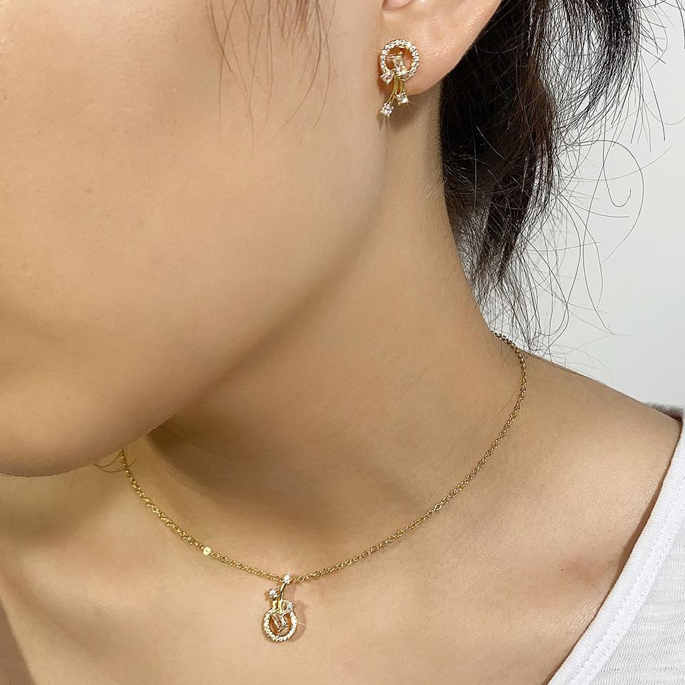 Нежные веточки циркон круг ожерелье серьги комплект женские позолоченные 18 карат позолоченные ювелирные изделия премиум-класса