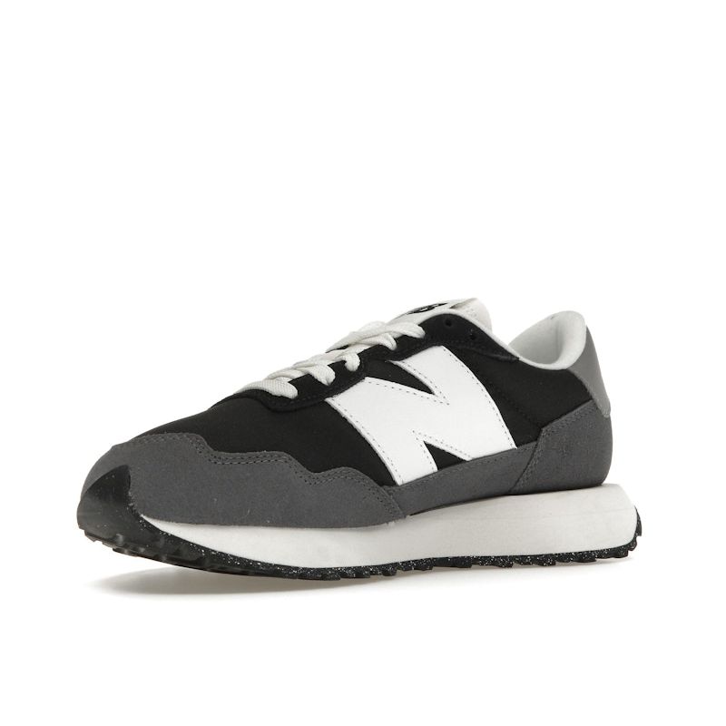 New Balance 237 Черные женские кроссовки WS237DB1