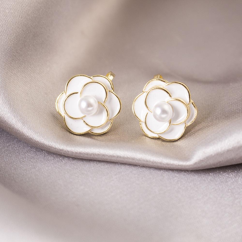 Универсальные легкие роскошные клипсы для ушей без проколов, повседневные высококачественные треугольные клипсы для ушей, универсальные женские серьги